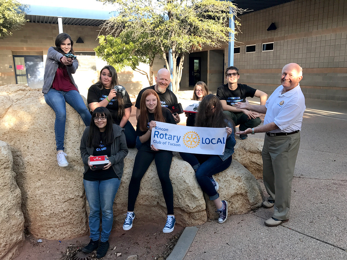 Rincon Rotary helps Cienega High School explore Mars.