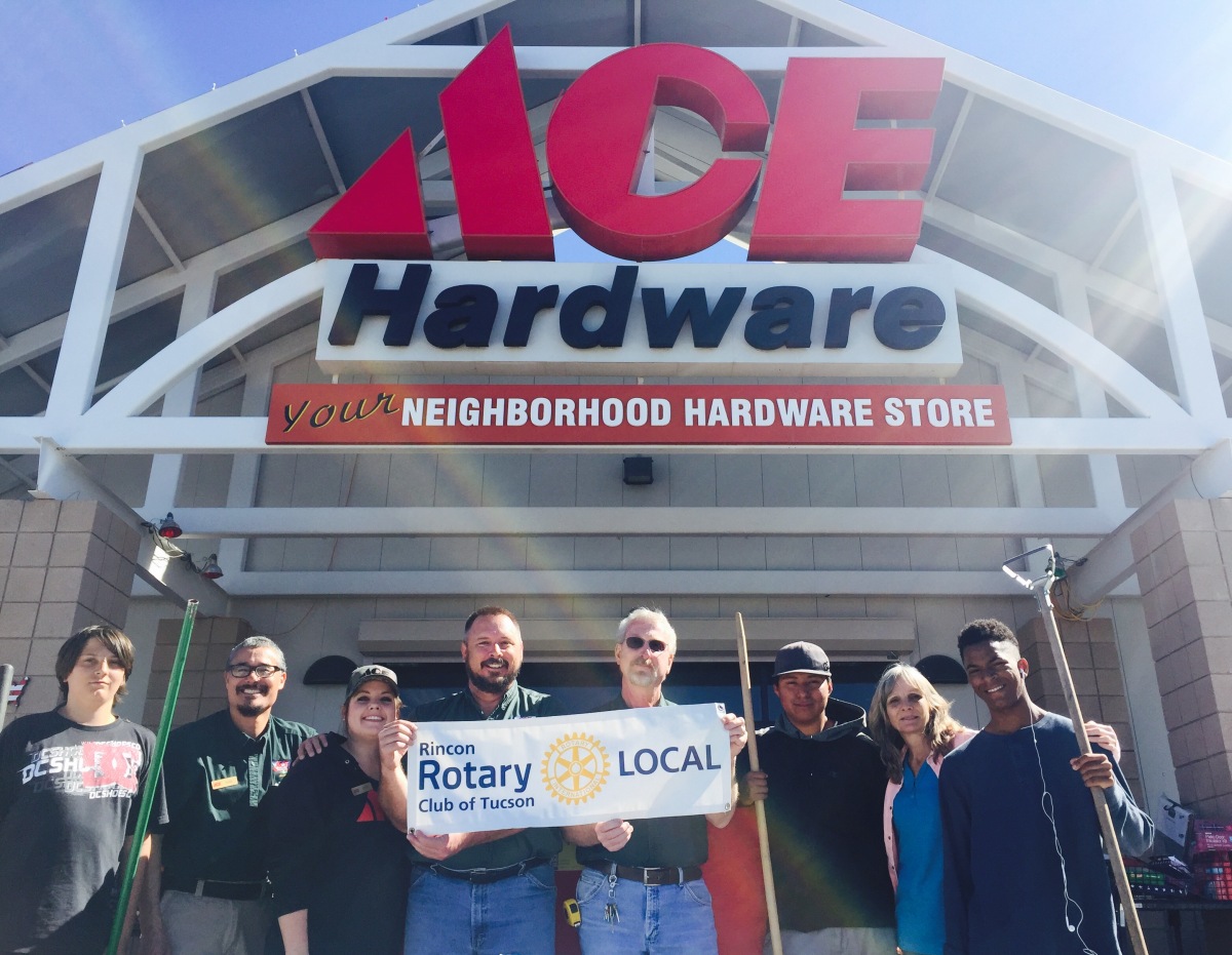 Rincon Rotary Club and Ace Hardware help Julie Wilson bring up builders